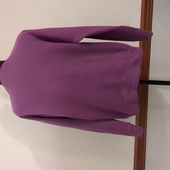 Hanes Girl's Medium purple Sweatshirt - Picture 4 of 5